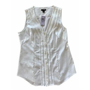 Ann Taylor Sleeveless Pleated Button Down White